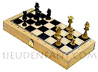 Coffret bois avec échiquier et jeu de 32 pièces d échecs en buis [n�3] feutr�es et plomb�es 